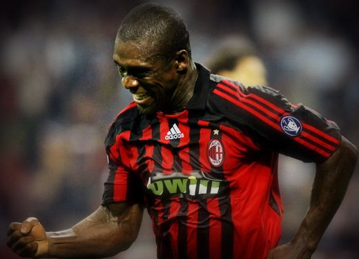 Clark Kent who?! Altul e numele real al lui Superman! Joaca pentru diavoli, dar e de partea binelui! Care e puterea lui speciala :)