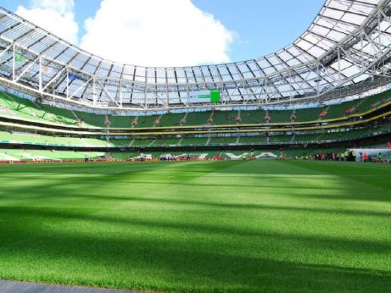 Americanii ar vrea sa cumpere National Arena de frumos ce e :) L-au pus in top 10 stadioane din lume care dau clasa arenelor din SUA! FOTO_4