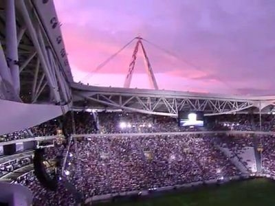 Americanii ar vrea sa cumpere National Arena de frumos ce e :) L-au pus in top 10 stadioane din lume care dau clasa arenelor din SUA! FOTO_8