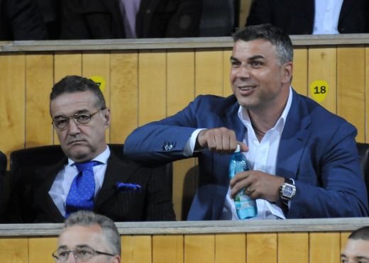 Ilie Stan a crezut ca nu vede bine! Olaroiu, la tribuna oficiala alaturi de Becali pe National Arena!