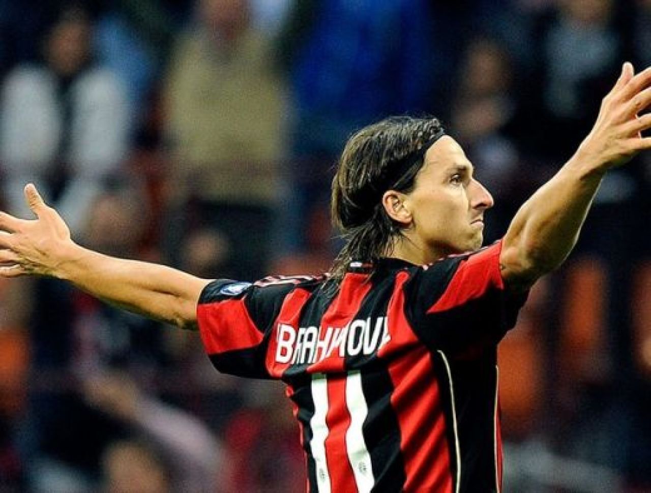 Cum evolueaza TOP 10 cele mai scumpe transferuri din vara lui 2011! Ce KILLER a lasat Guardiola sa plece si cine are 1,16 goluri inscrise pe meci:_3