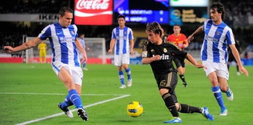 Cum evolueaza TOP 10 cele mai scumpe transferuri din vara lui 2011! Cine este REGELE transferurilor si cum a aruncat Mou' 33 mil € pe geam:_2