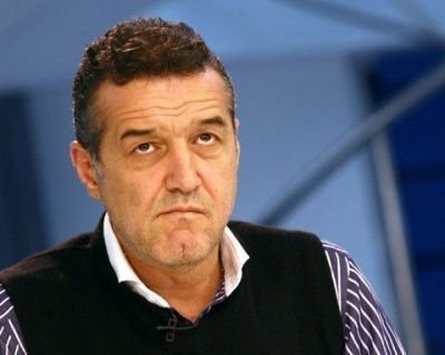 Becali forteaza TRANSFERUL iernii! Cine e jucatorul pe care Gigi i-l IMPUNE titular lui Iliesta ca sa-l vanda cu 3 mil. de euro: