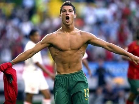 FOTO GENIAL: Topul dupa care femeile LESINA si la care barbatii viseaza: Cele 10 abdomene PERFECTE din sport!_6