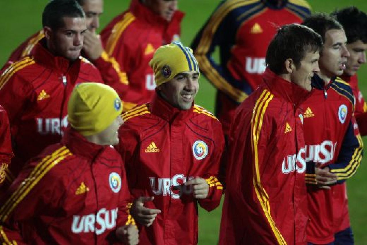 Cocis si-a dat autogol, Rat a ratat un penalty in min.89: Belgia 2-1 Romania! Pleasca s-a rupt dupa 5 minute!_2