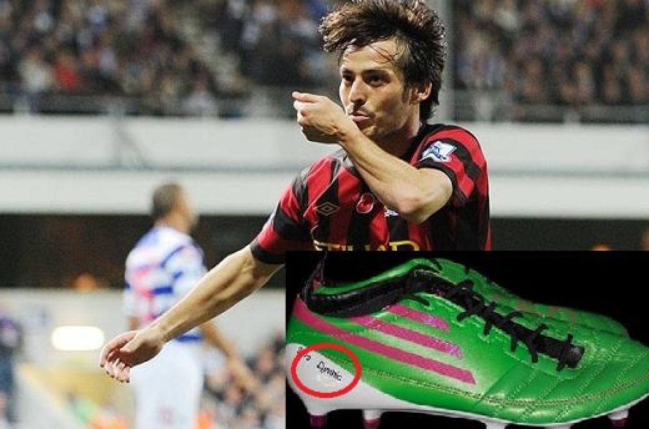 Exista si jucatori care n-au in cap doar bombe sexy! Secretul tulburator al lui David Silva! Ce se ascunde in spatele gestului atacantului:_1