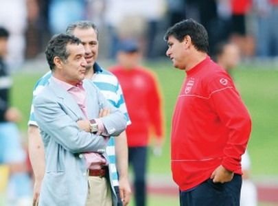 Lacatus ii recomanda lui Becali un jucator pentru campania din iarna: Are calitati foarte bune! E poate cel mai bun din Romania!