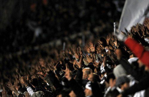 Ti se topeste inima de placere si iti vine sa aplauzi de unul singur! Cele mai frumoase 20 de SENTIMENTE din fotbal! Vezi cate ai trait dintre ele:_7