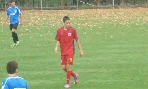 Urmasul lui Ilie Dumitrescu! Un pusti roman a plecat de la Steaua dupa 10 ani ca sa se afirme in Anglia! Cine viseaza sa devina star in Premier League!