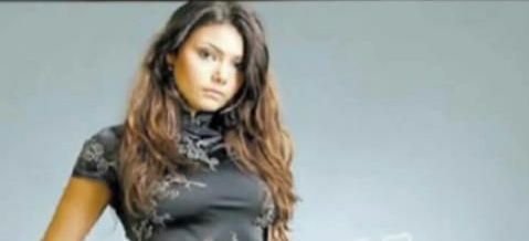 VIDEO: Tanase, Tatarusanu si Florin Costea se insoara in 2012! EA e fata care l-a facut pe Dodel sa dea goluri BOMBA pe teren