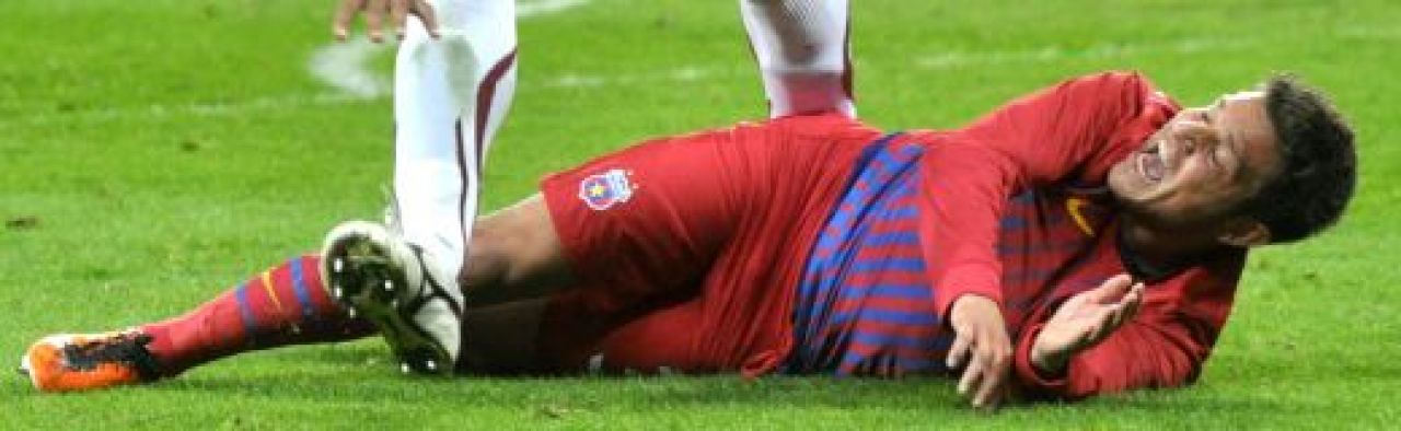 'Nu mai pot sa joc!' Mesajul care l-a facut pe Ilie Stan sa se ia cu mainile de cap la meciul cu Ceahlaul!_2