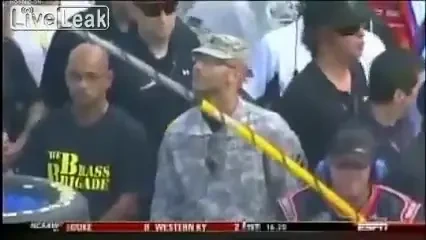 Prima Doamna a Americii a dat startul ultimei curse din NASCAR! VEZI cum a fost primita Michelle Obama