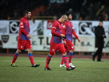 Tatarusanu a ajuns la Napoli! CoSteaua e o gluma proasta si InieStana e primul pe lista lui Becali! De ce se teme Steaua de retrogradare: