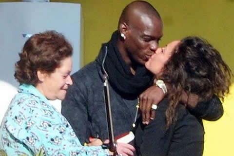 SINISTRUL Balotelli o