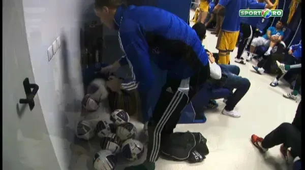 MELODIA care l-ar face pe Galamaz sa se simta bine la Ploiesti: Martienii o asculta la dusuri