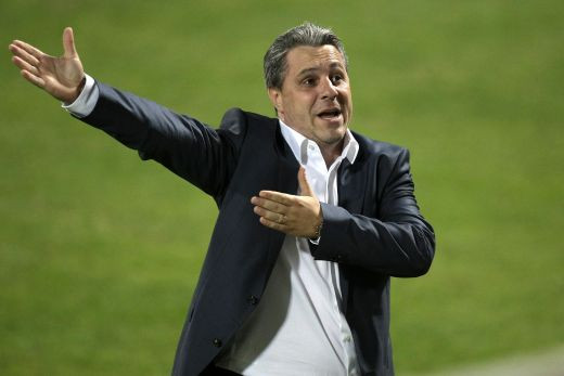 Scandal urias dupa victoria Stelei: A fost furt pe fata! Sa vina DNA-ul!!! Sumudica trebuia sa scoata echipa de pe teren!