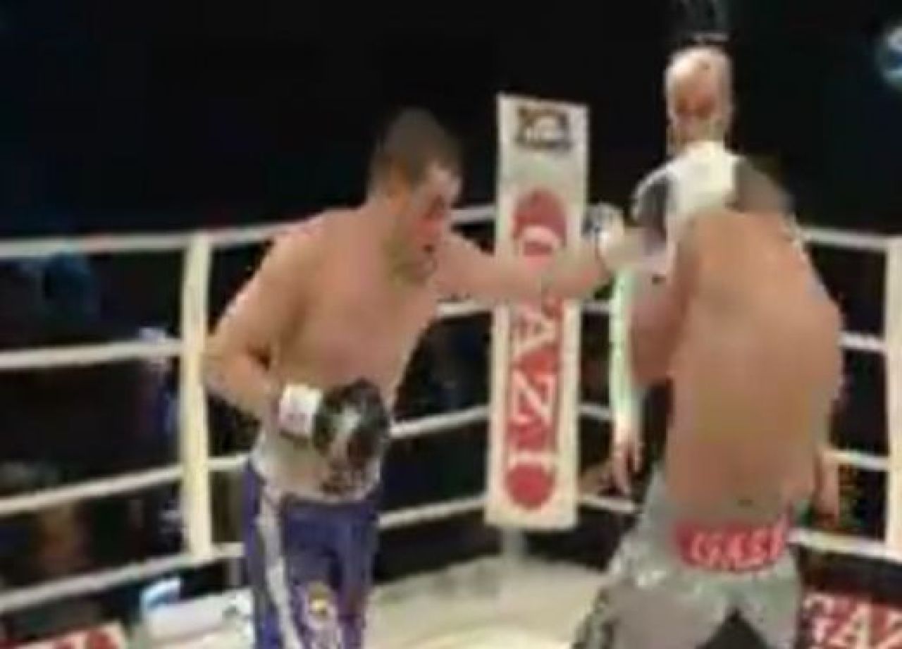 Titlul WBC Silver la semimijlocie si 100.000 de dolari merg in Turcia! Jo Jo Dan, invins la puncte de turcul Selcuk!_3
