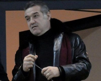 Eu vin la Steaua sa fac CEVA, nu sa fac CV ca altii! Ce spune antrenorul visat de Gigi Becali despre negocierile cu Steaua