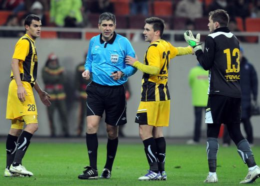 Deaconu se apara dupa scandalul de la Steaua - Brasov: Cristi Nica tipa catre mine De ce l-a eliminat pe Sumudica: