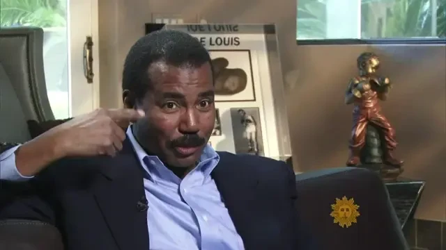 Pe bune, iti place ce tatuaj ai facut pe fata? Raspunsul lui Mike Tyson te lasa cu gura cascata! SUPER VIDEO