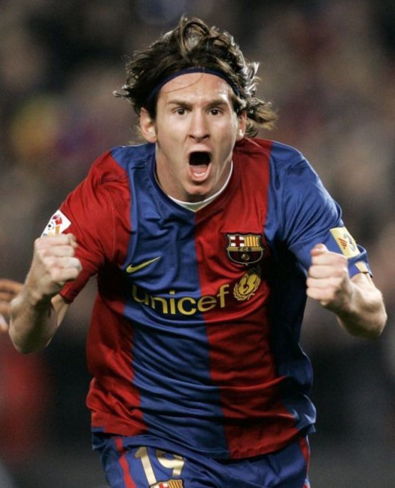 8 imagini din El Clasico pe care nu ai voie sa nu le stii: Ronaldinho MUSCA din tricoul Realului in 2008_3