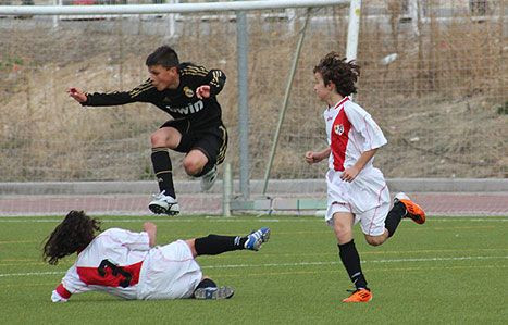 Trei frati romani joaca la Real! Flavius e deja campion in Spania! Povestea galactica a sucevenilor care vor juca in El Clasico peste cativa ani: