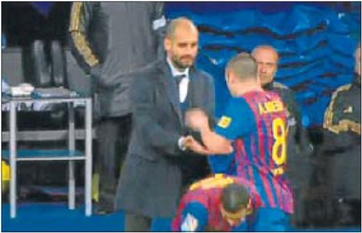 10 imagini incredibile de la El Clasico ignorate la TV: Cui i-a spus Pep