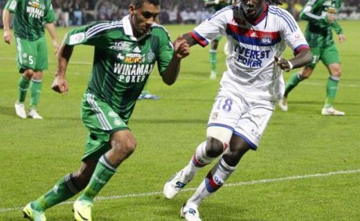 Nicolita, Borcea si Nastase, in cel mai nou scandal din lumea mondena! Au dat SUTE de mii de euro la VRAJITOARE!