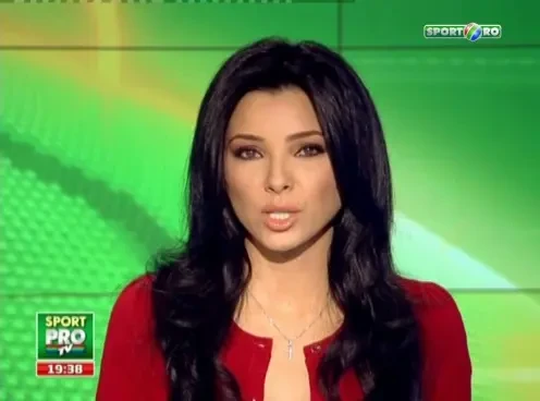 Mutu, pacalit de VRAJITOARE: "Ne-am rugat pentru tine" Cati bani le-a trimis 'Briliantul' prin curierat: