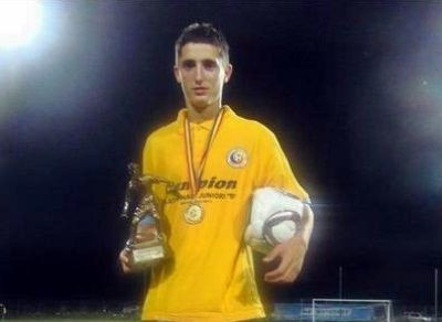 Cel mai bun JUNIOR din Timisoara trebuie sa aleaga intre Steaua si Madrid! Vezi ce echipe se mai bat pentru el