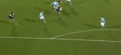 VIDEO SENZATIE: Cea mai tare pasa de gol din Europa League! Un calcai pe spate care merita 20 de reluari!