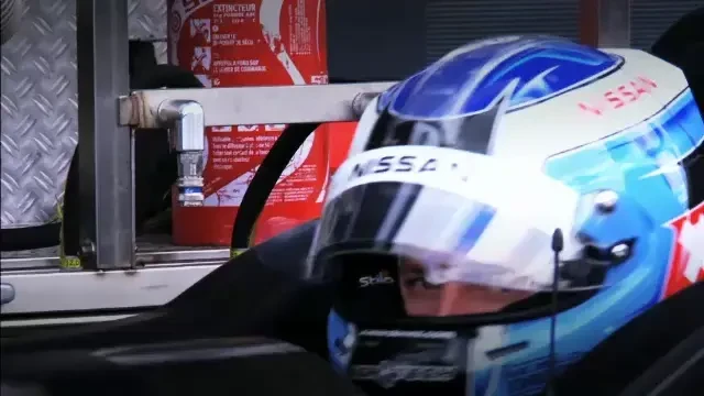 Nissan GT Academy te trimite la Dubai! Vezi cum