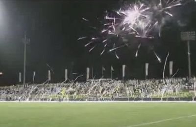 VIDEO! Zenga i-a stricat sarbatoarea lui Maradona! Fanii lui Al-Wasl au facut spectacol cu artificii: