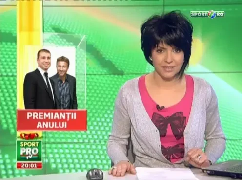 150.000 de useri www.sport.ro si-au ales favoritii! Cel mai bun jucator, cel mai bun antrenor si sportivul anului 2011! Vezi clasamentele: