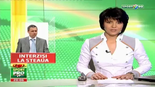 SUPER VIDEO! Sumudica si-a pus copiii sa jure de Craciun ca nu vor avea niciodata legatura cu Steaua: Fata mea... cu prieten STELIST??? Vezi reactia lui :))