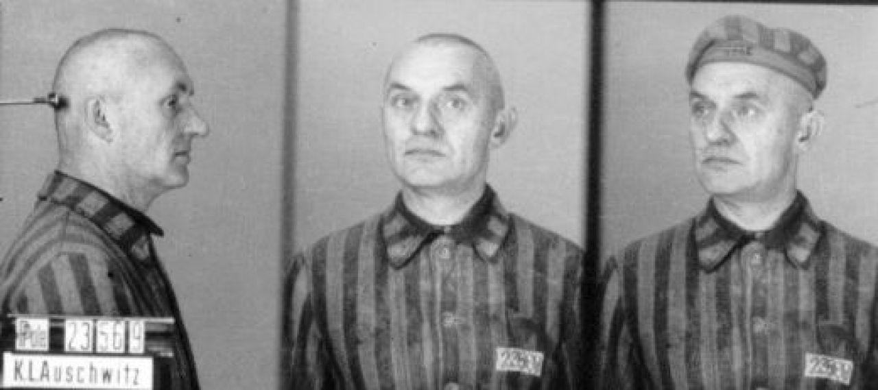 A renuntat la fotbal pentru a-i spiona pe nazisti in lagarul mortii de la Auschwitz! Vezi povestea celebrului detinut 4859 ajuns erou in Polonia:_2