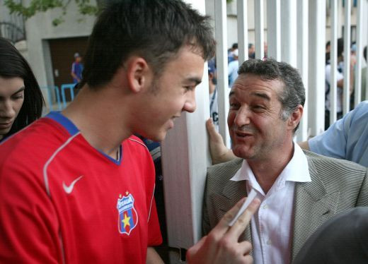 Steaua vinde bilete ONLINE pentru Twente! Cand vor fi puse in vanzare si cat te costa sa vezi Steaua in primavara, dupa 5 ani: