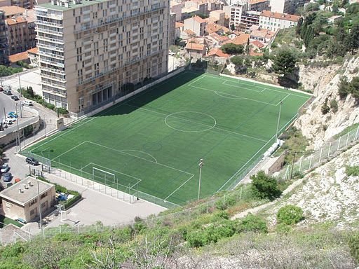 FOTO SENZATIE! Cele mai STRANII stadioane vazute vreodata! Cum a intrat un stadion din Romania pe lista :))_20