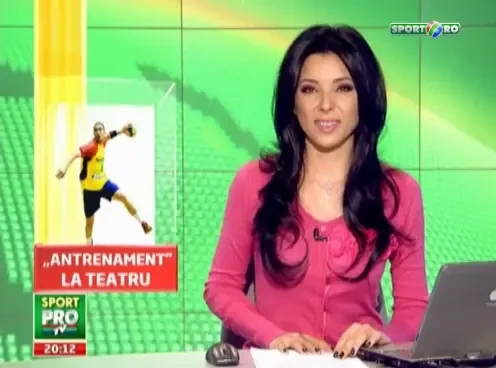 Arsinel si Stela Popescu i-au facut sa rada pe handbalistii de la nationala! Care e diferenta intre un handbalist si un actor de comedie: