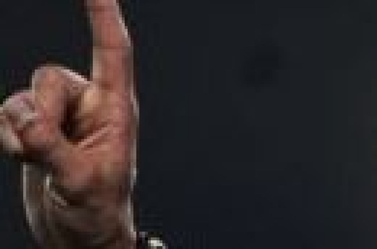 Walter a fost socat de Becali: