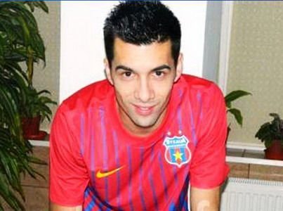 Stelistii au facut MISTO de Parvulescu dupa ce a lasat-o balta pe Dinamo! Ce spune fundasul despre primele antrenamente cu Ilie Stan!