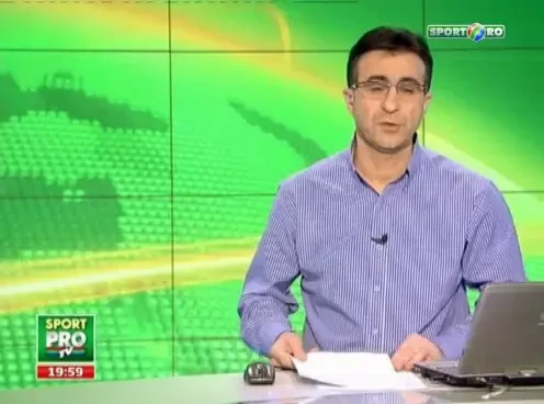 Revolta anti-Mitica, anti-Basescu, anti-ORICE in Piata Universitatii! Un protestatar a luat FOC!