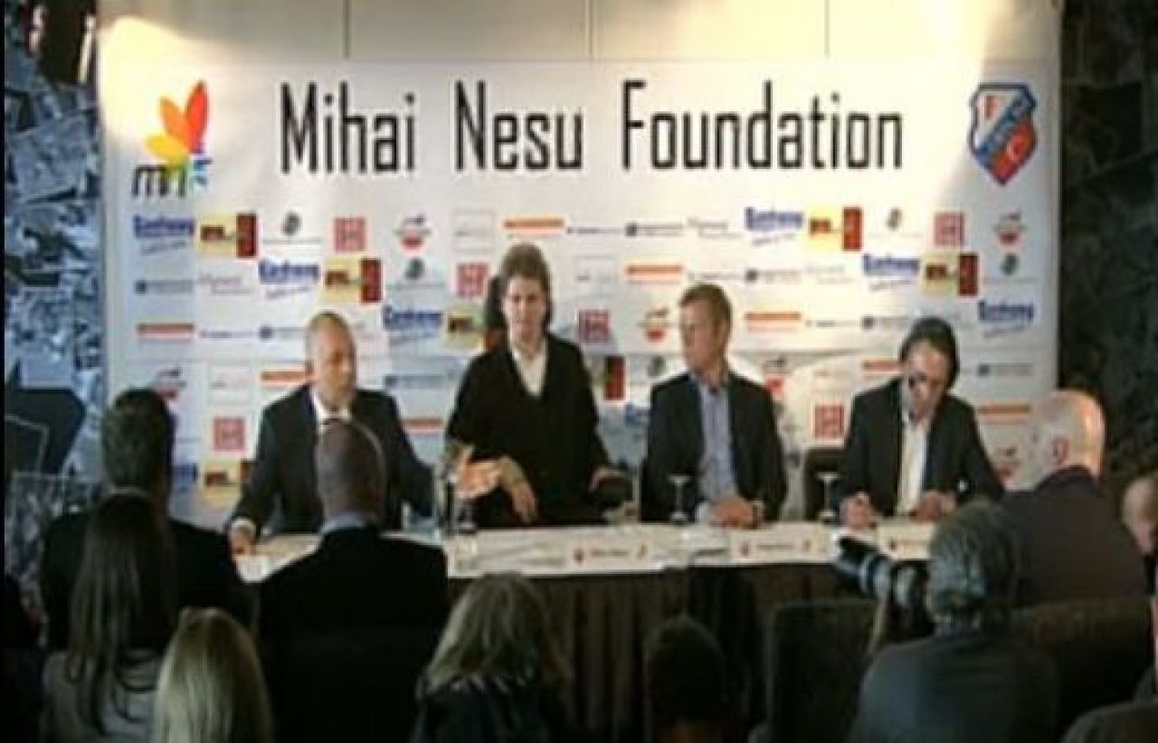 VIDEO Imagini impresionante: Nesu si-a lansat Fundatia!