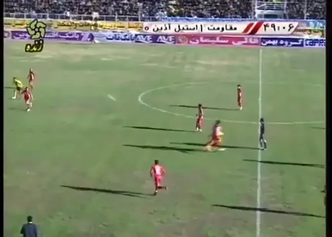 VIDEO FABULOS! A refuzat sa marcheze cand portarul advers era la pamant! Gestul incredibil de fair-play care a lasat masca pe toata lumea: