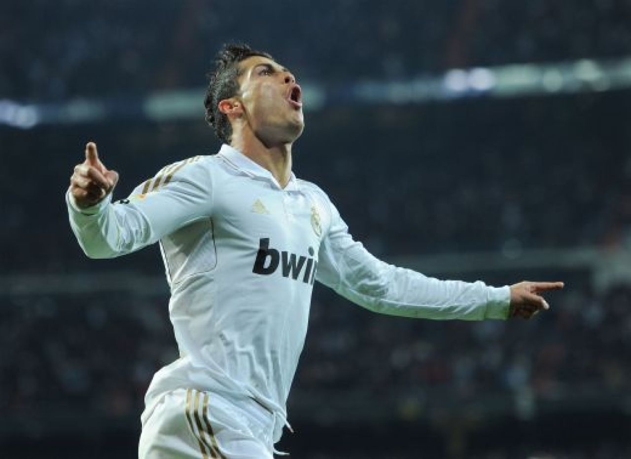 VIDEO: Real 1-2 Barca! Madridul plange dupa inca un meci cu Barca! Pep a reusit sa-l bata pe Mourinho cu FUNDUL :)_3