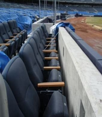 FOTO INCREDIBIL! Un stadion renovat din Romania a ajuns de rasul lumii! E pe lista arenelor cu cele mai mari gafe de constructie!_16