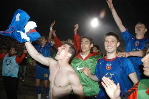 Povestea tragica a unuia dintre cei mai buni fundasi din Romania: a stat 8 ani la Steaua si a prins finalul HORROR cu Boro! Vezi unde a ajuns sa joace azi