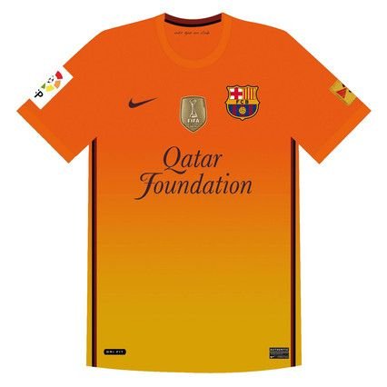 FOTO PREMIERA! Vezi cum vor arata tricourile Stelei in viitor! Barcelona si-a prezentat noile echipamente!_9