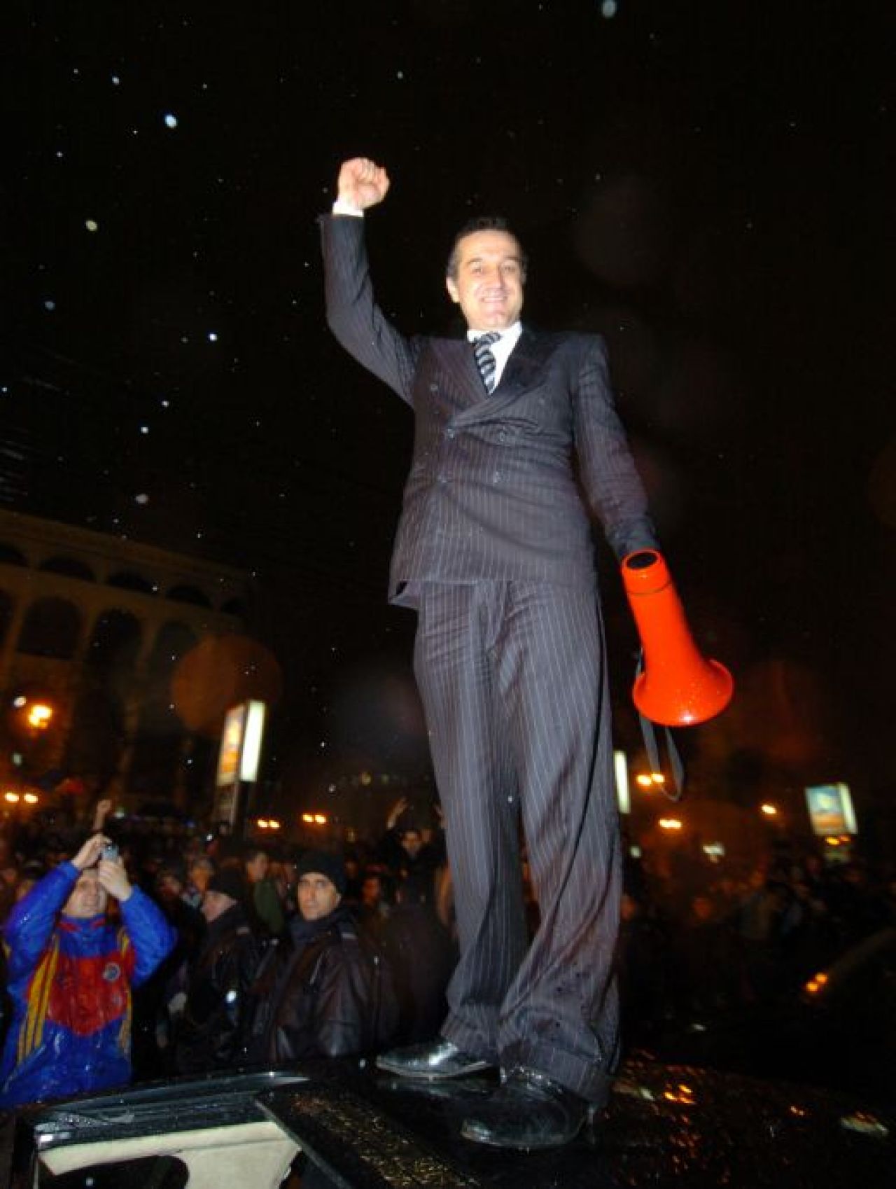 SUPER FOTO: 9 ani de Gigi patron, mii de imagini EPICE! Vezi cele mai tari fotografii cu Gigi Becali de cand a ajuns BOSS la Steaua_1