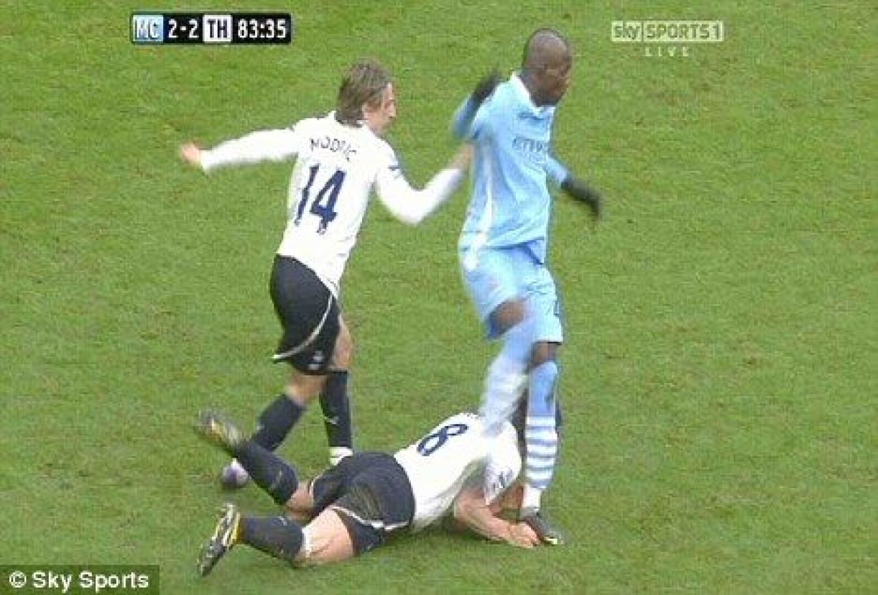 Pepe ar fi fost INTERZIS in Premier League! Balotelli va fi SUSPENDAT dupa gestul CRIMINAL din meciul cu Tottenham! Cate etape risca:_2